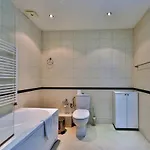 アパートホテル Bellevue 4*