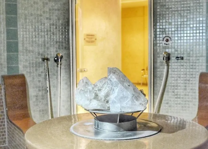 Bellevue Aparthotel 4*