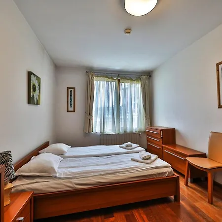 Bellevue Aparthotel