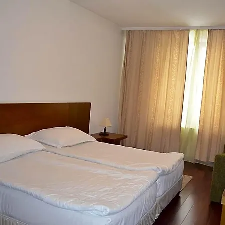 Bellevue 아파트호텔 4*