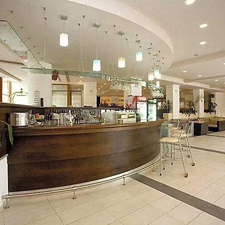 Bellevue 아파트호텔 4*